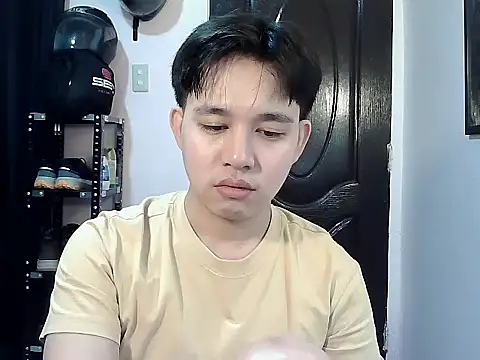 alfonsoasiancutie online show from 4, 2, 2026