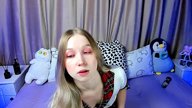 LilyStarlight online show from 19, 12, 2024