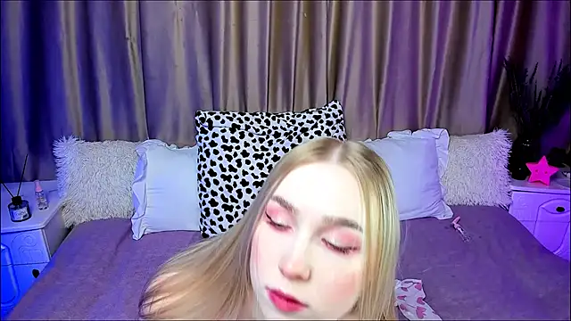 LilyStarlight online show from 14, 9, 2025