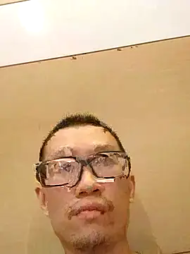 Exposedsian online show from 26, 9, 2025