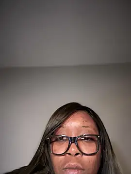 Snapshot of NikkiNoelanii chatting on 15, 12, 2024 NikkiNoelanii online show from 15, 12, 2024