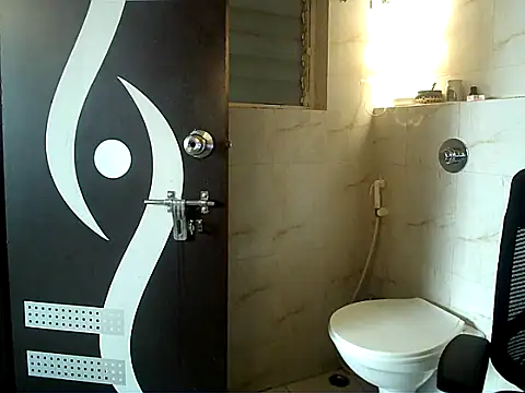 Snapshot of king_kong_india1 chatting on 1, 10, 2025 king kong india1 online show from 1, 10, 2025