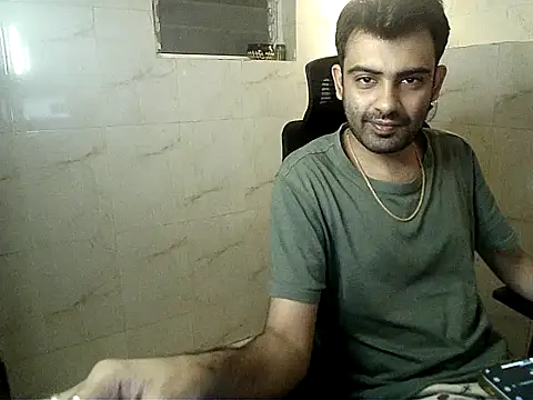 Snapshot of king_kong_india1 chatting on 3, 10, 2025 king kong india1 online show from 3, 10, 2025