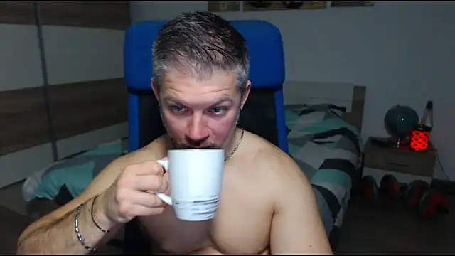 RobbyShawz online show from 2, 1, 2025