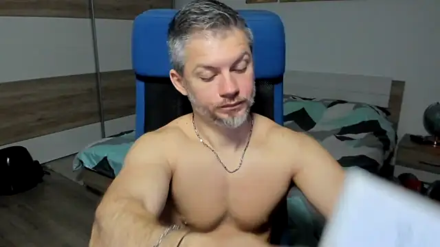 RobbyShawz online show from 5, 1, 2025