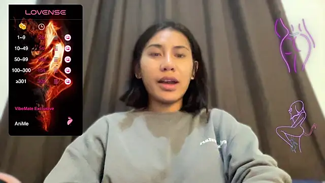 Snapshot of Alaia_Pope chatting on 21, 10, 2025 Alaia Pope online show from 21, 10, 2025