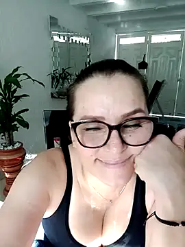 Snapshot of MariaPau_83 chatting on 19, 3, 2025 MariaPau 83 online show from 19, 3, 2025