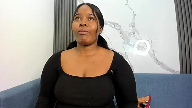 Snapshot of Rianamanson chatting on 31, 10, 2025 Rianamanson online show from 31, 10, 2025