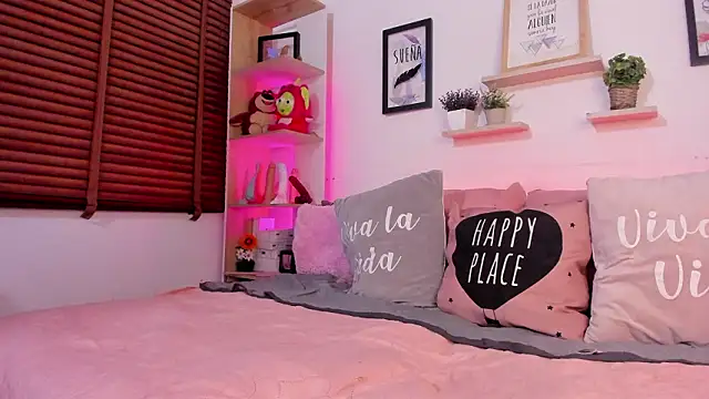 Nata Villalobos online show from 14, 3, 2026