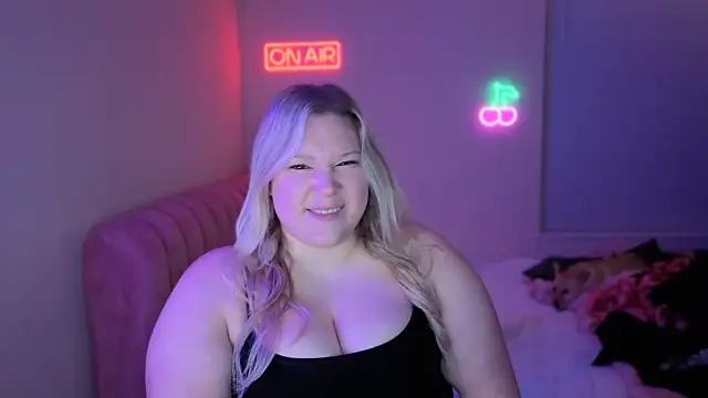 PiggyRose online show from 8, 1, 2026