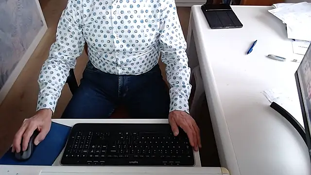 dutchpornking online show from 10, 10, 2025