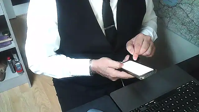 Snapshot of DUDURA@xh chatting on 22, 1, 2025 DUDURAxh online show from 22, 1, 2025