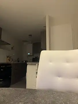 Snapshot of DUDURA@xh chatting on 4, 3, 2025 DUDURAxh online show from 4, 3, 2025