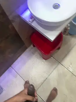 Snapshot of luciferdxm5 chatting on 8, 3, 2025 luciferdxm5 online show from 8, 3, 2025