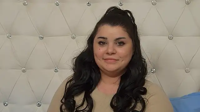 BustyMadison online show from 6, 1, 2025