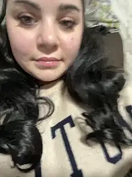 BustyMadison online show from 10, 1, 2025