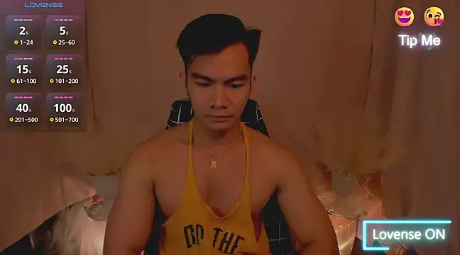 000batman000 online show from 6, 12, 2024