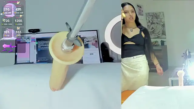 sofi velez online show from 20, 3, 2026