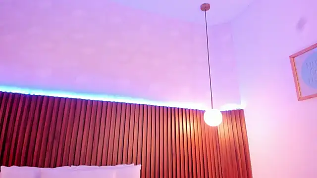 sofia castrillon online show from 12, 10, 2025