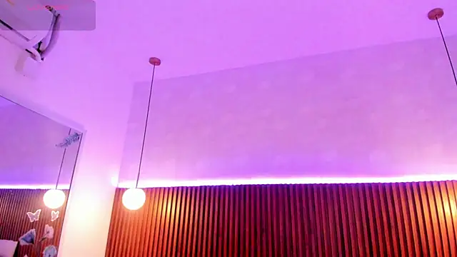 sofia castrillon online show from 17, 11, 2025