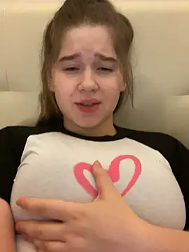 HornyGirlH online show from 15, 2, 2025