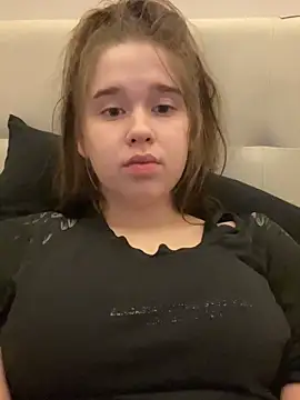 HornyGirlH online show from 22, 2, 2025