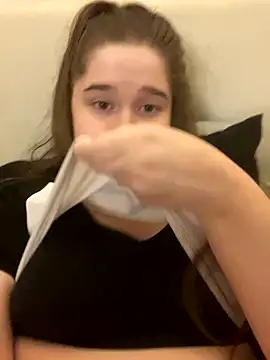 HornyGirlH online show from 10, 9, 2025