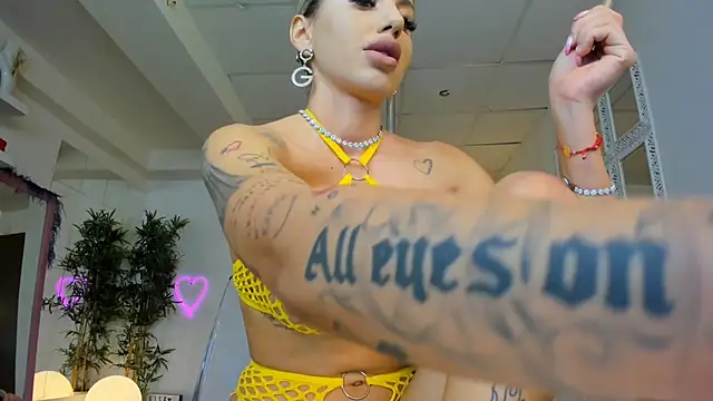 LisaAkira online show from 9, 12, 2024