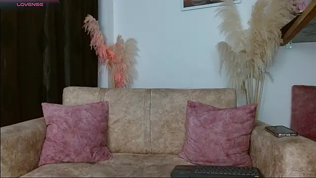 Snapshot of veronica_villalba chatting on 16, 3, 2026 veronica villalba online show from 16, 3, 2026