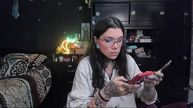 Lilmarieee online show from 24, 1, 2025