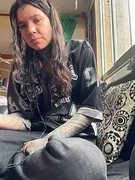 Lilmarieee online show from 26, 2, 2025