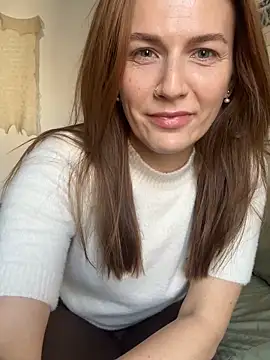 BritneyHall online show from 25, 3, 2026