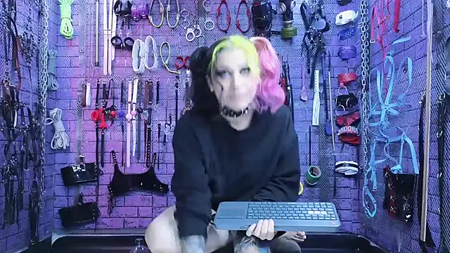 PANDORANEZZ online show from 29, 12, 2024