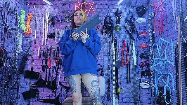 PANDORANEZZ online show from 18, 10, 2025