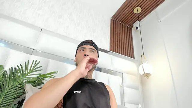 Snapshot of imferrer chatting on 26, 11, 2025 imferrer online show from 26, 11, 2025