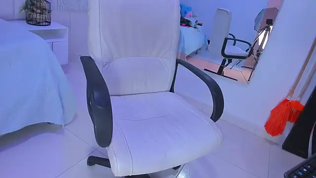 Meghan stonne  online show from 2, 2, 2026