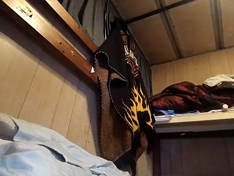 sausylolly online show from 7, 3, 2026