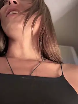 Snapshot of YOUR-KARINA chatting on 9, 12, 2024 YOUR-KARINA online show from 9, 12, 2024