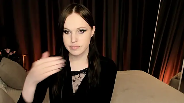 EffieMinki online show from 19, 2, 2026