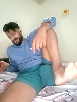 Snapshot of FearingForm chatting on 24, 11, 2025 FearingForm online show from 24, 11, 2025