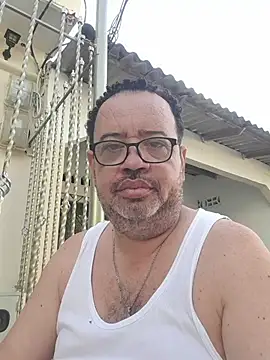 Snapshot of djtomxxx2777 chatting on 8, 11, 2025 djtomxxx2777 online show from 8, 11, 2025