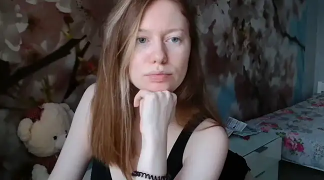 Snapshot of ConnieDaw chatting on 14, 1, 2025 ConnieDaw online show from 14, 1, 2025