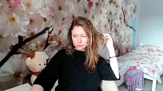 Snapshot of ConnieDaw chatting on 18, 1, 2025 ConnieDaw online show from 18, 1, 2025