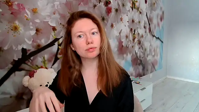 Snapshot of ConnieDaw chatting on 5, 2, 2025 ConnieDaw online show from 5, 2, 2025