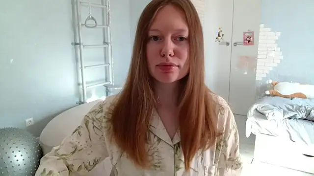 Snapshot of ConnieDaw chatting on 27, 10, 2025 ConnieDaw online show from 27, 10, 2025