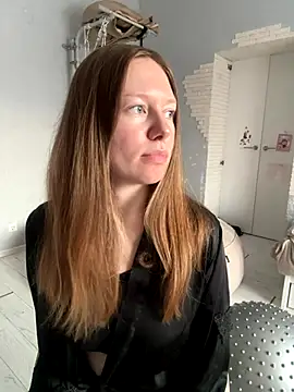 Snapshot of ConnieDaw chatting on 18, 12, 2025 ConnieDaw online show from 18, 12, 2025