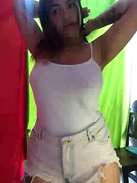 Snapshot of SexyFriends_ chatting on 4, 2, 2025 SexyFriends online show from 4, 2, 2025