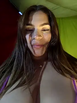 Snapshot of SexyFriends_ chatting on 18, 2, 2025 SexyFriends online show from 18, 2, 2025