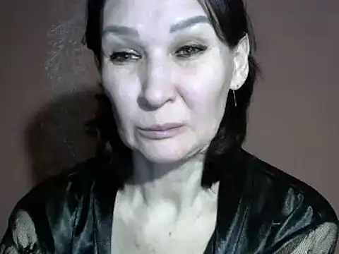 PrettyAndWild online show from 21, 3, 2025