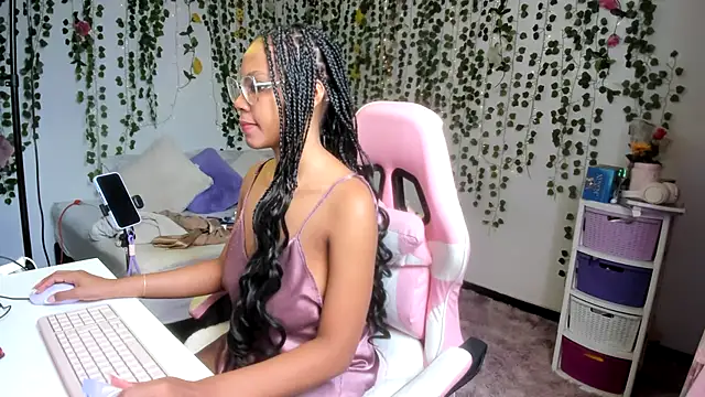 Snapshot of violeta_milleer chatting on 19, 2, 2026 violeta milleer online show from 19, 2, 2026